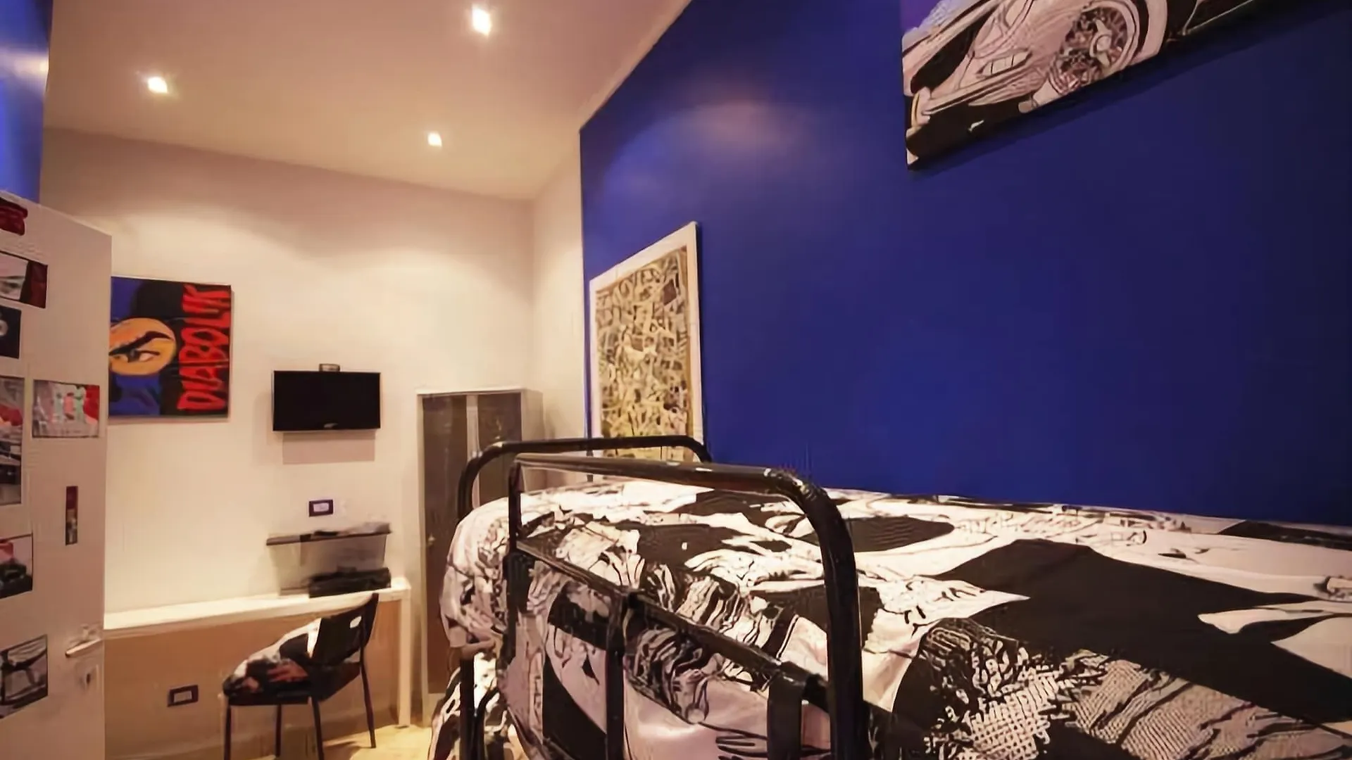 Comics Guesthouse Hostel Rome